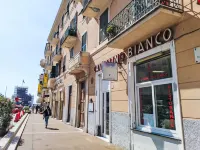 Dal Castello