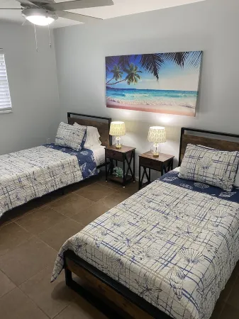 3/2 pet friendly private home located in Downtown Melbourne Отели рядом с достопримечательностью «Крейн Крик Променад»