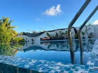 LongBeach Laamu Hotels in Gan