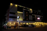 Hotel Malika Residency فنادق في Pala