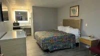 Pacific Express Inn Hotels in Merced