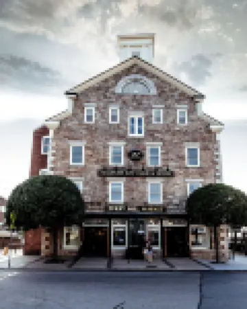 Newport Bay Club and Hotel