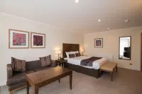 Regency Park Hotel, Health Club & Spa Hotels in Newbury