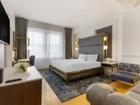 Hotel Gibbs ジャパニーズ・ティー・ガーデン周辺のホテル