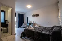 Piano Monaco Hotels in Carini