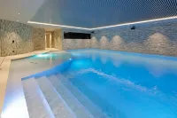 Hotel Restaurant Van der Valk Nivelles-Sud - Pools