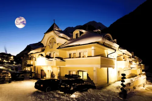 Hotel Ischgl - 4-Star