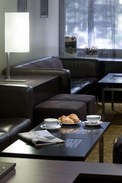 Public Areas Radisson Blu Hotel Olümpia Photo