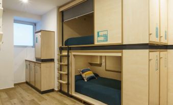 Take Surf Hostel Conil