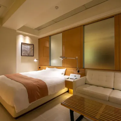 هوتل أبيرتو - لبالغين فقط Hotels near محطة أوتسوكا