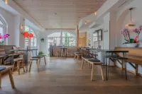 Grand Your Home with Common Kitchens with Self Check-IN Hotels in Engelberg