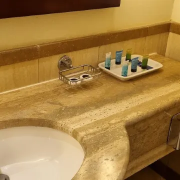 NEW MADINAH HOTEL by IHG Отели рядом с достопримечательностью «Кладбище Баки»