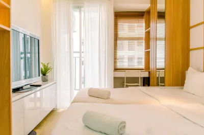 Homey and Cozy Stay Studio Room at Serpong Garden Apartmen Hotels in Cibogo