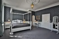 Kragerup Gods Hotels in Gørlev