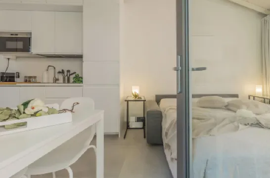 The Secret Garden Отели рядом с достопримечательностью «Villa Monastero»