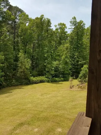 Fishing, Boating, Golf , Hunting - perfect getaway. Near Augusta for Masters