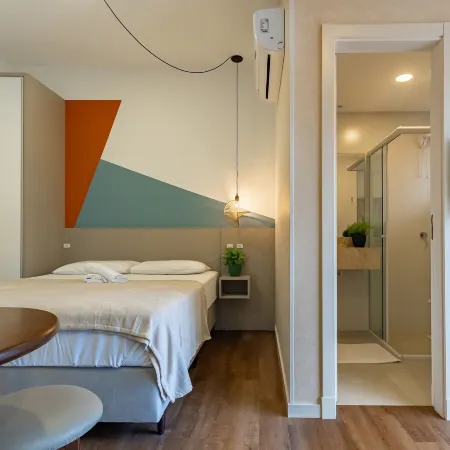 Lindos Studios Vec