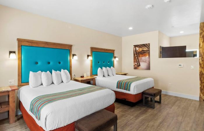 Bluff Dwellings Resort