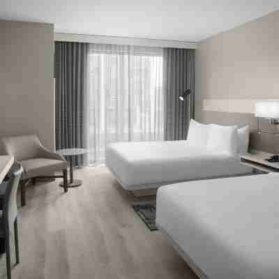 AC Hotel St. Louis Clayton Rooms