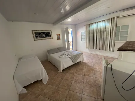 Pousadinha da Bia Отели рядом с достопримечательностью «Igreja Batista Ebenézer»