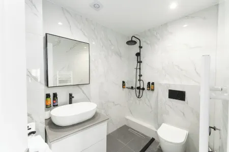 Bueno Apartments by Athens Prime Hotels Отели в г. Калифея