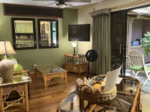 Maui What a Wonderful World Bed & Breakfast Hotels in Wailea