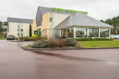 Brit Hotel de La Côte des Havres Các khách sạn gần Abbaye de Lessay