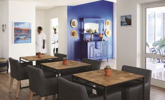 One Marine Drive Boutique Hotel & Spa by the Living Journey Collection