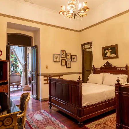 Mansion Alcazar