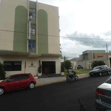Hotel Riviera Lins Отели в г. Линс