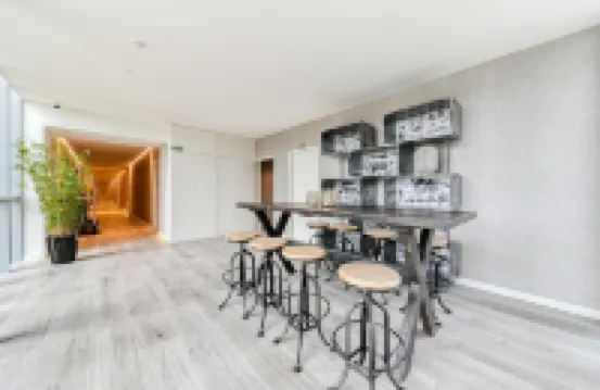 Aparthotel Acropolis