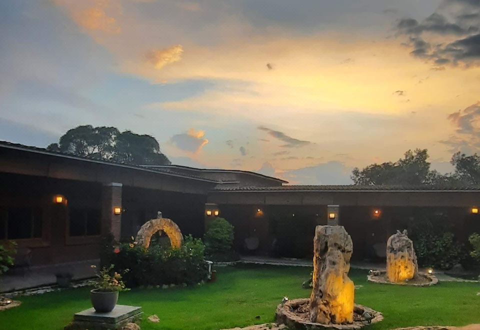 호텔 부티크 마테아 인의 아름다운 야외 수영장 사진