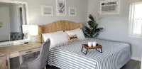 Coastal Inn Hotels in Frankfort
