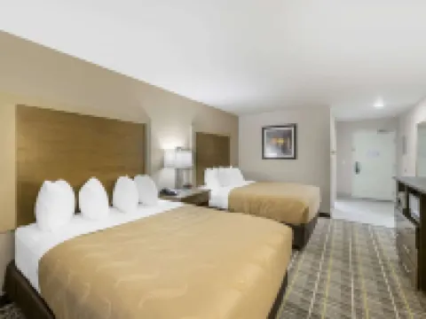 Quality Inn & Suites Carlsbad Caverns Area Hotels in Eddy County