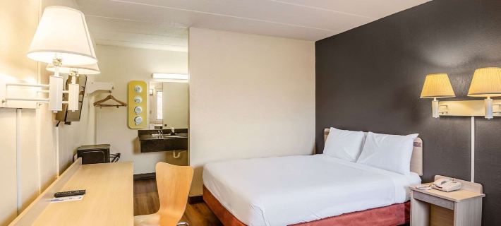 Rodeway Inn Hotels in Dubuque