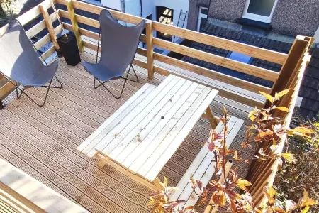 4 Bed Townhouse-Sleeps 7-Garden-Pets-Valley View Отели в г. Йнисдду