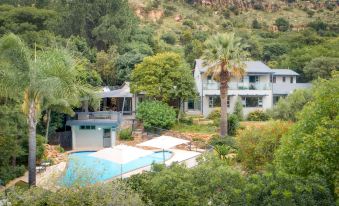 The Cliffside Boutique Getaway