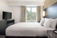 Sonesta ES Suites Raleigh Cary Отели в г. Апекс