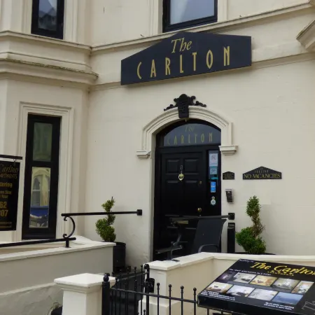 The Carlton Holiday Apartments