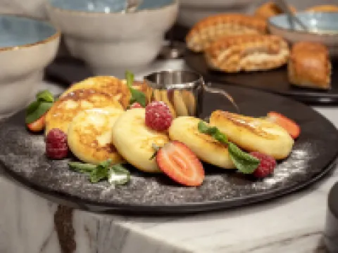 スフェラバイステラーホテルズ、エレバン エレバンのホテル