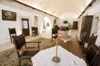 Masseria Bosco & Masseria Strazzati Hotels in San Pietro in Bevagna