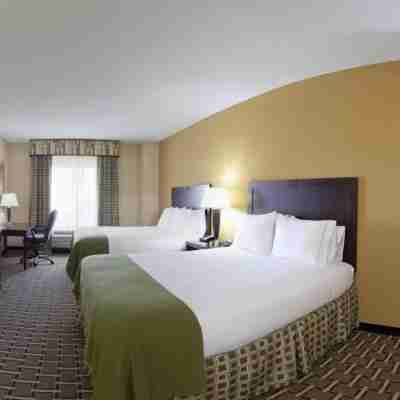 Holiday Inn Express & Suites El Paso West Rooms
