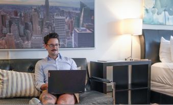 Cpc Rare Find - Secluded Studio w Free Parking