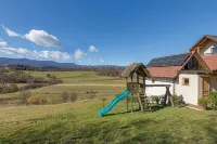 Homestead Bahor with Whirlpool - Happy Rentals