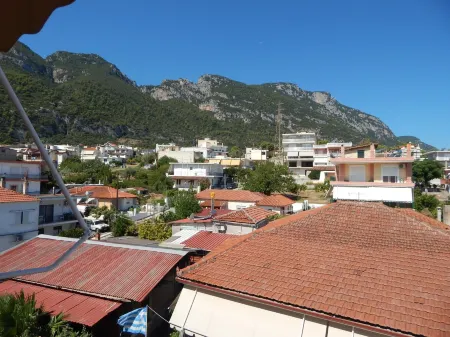 Angela s Apartment with Beautiful Balcony View