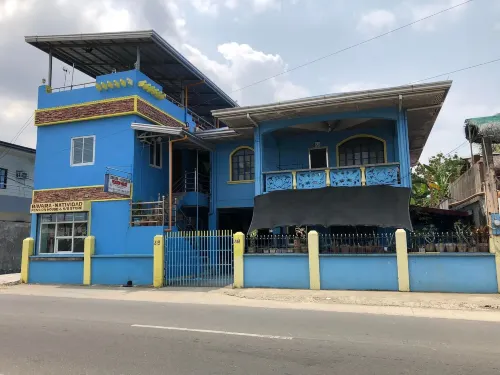 Ravara Natividad Pension House