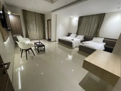Model Grand Inn Hotels in Bellary