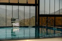 Chateau Milisi - Pool
