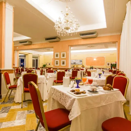 Mariano IV Palace Hotel