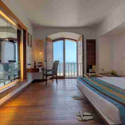 The Promenade Rooms